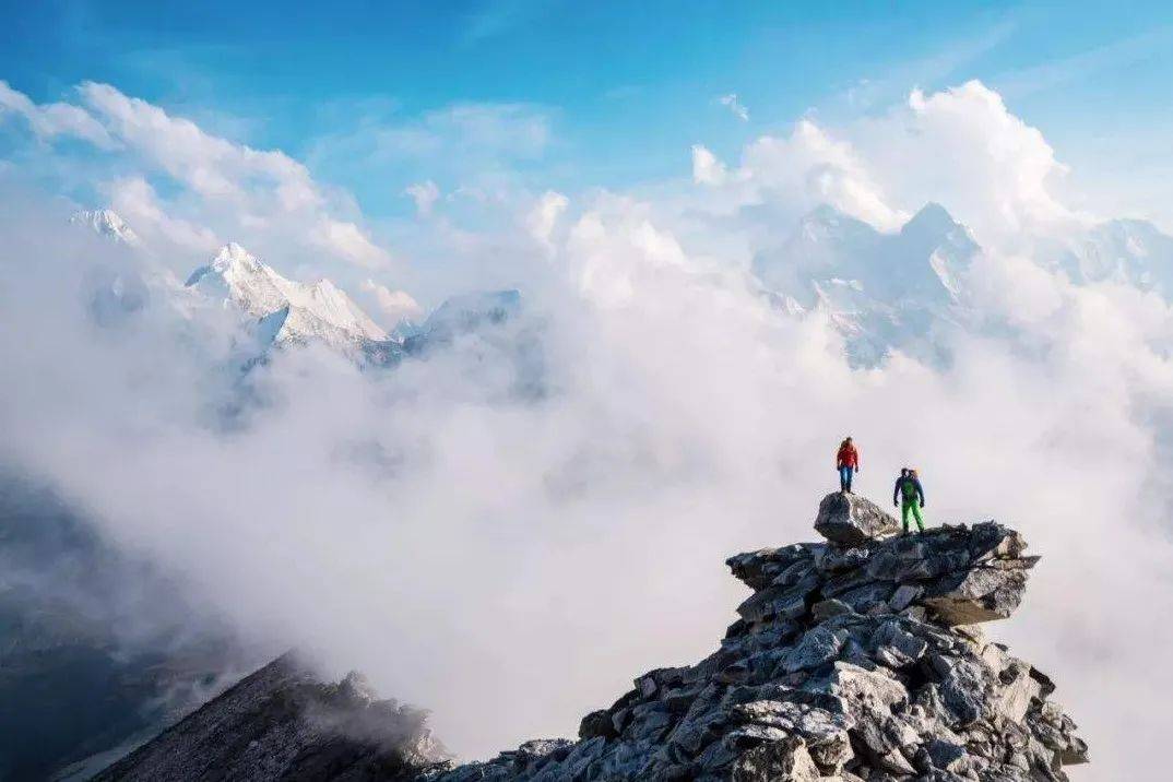 氪金玩命的登山消费新中产必一运动(图9)