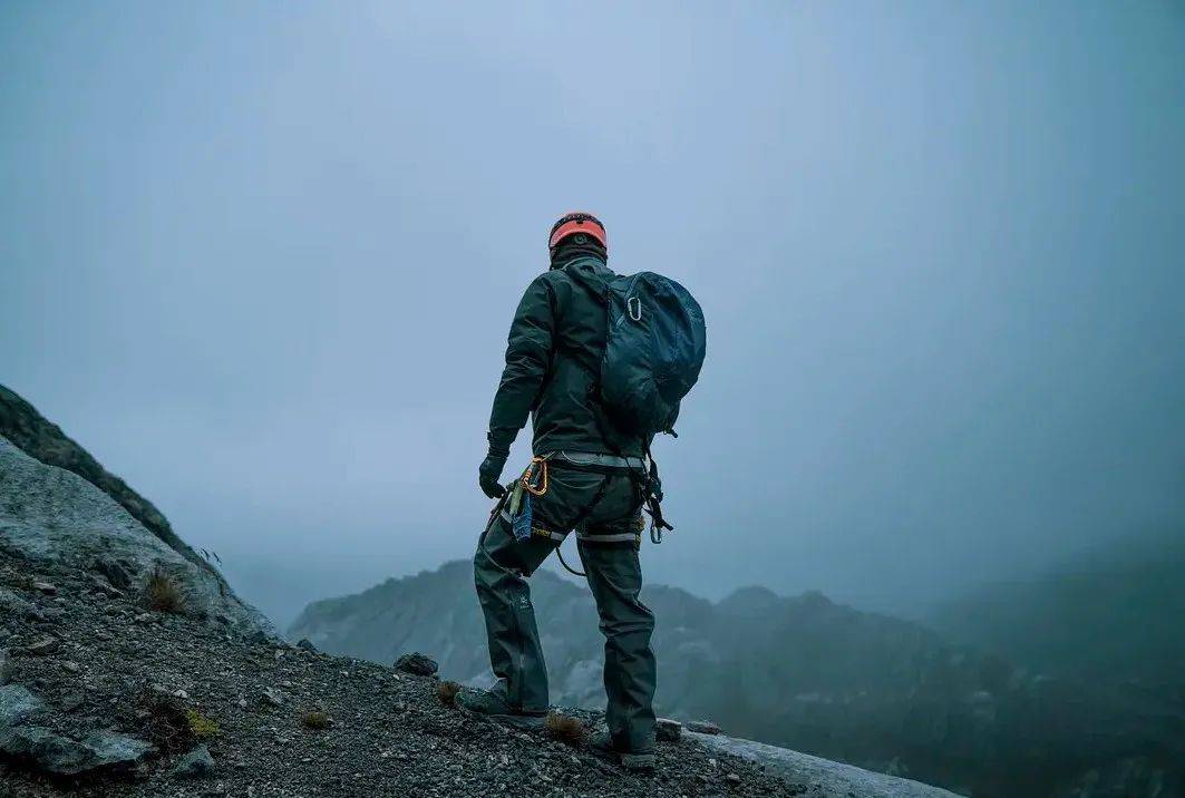 氪金玩命的登山消费新中产必一运动(图11)