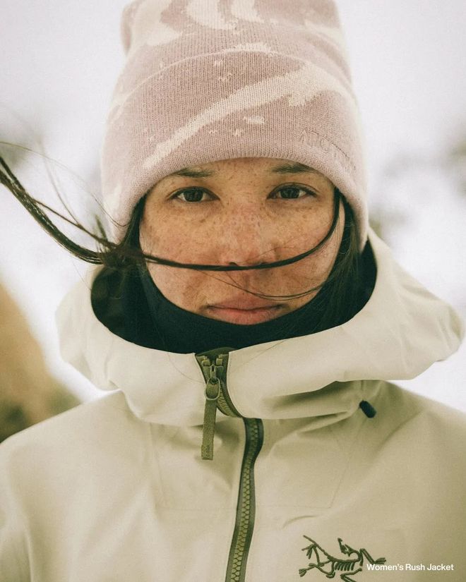 女性户外运动服装不再只是“男性缩小版”(图1) 女性户外运动服装不再只是“男性缩小版”(图1)