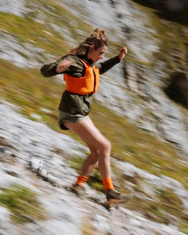 女性户外运动服装不再只是“男性缩小版”(图6) 女性户外运动服装不再只是“男性缩小版”(图6)