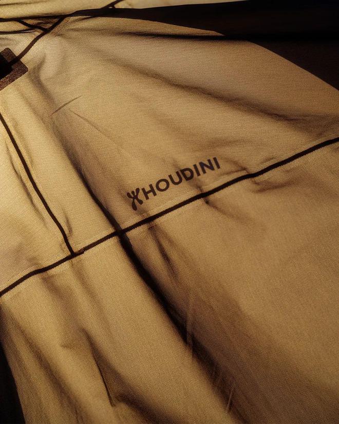 女性户外运动服装不再只是“男性缩小版”(图10) 女性户外运动服装不再只是“男性缩小版”(图10)