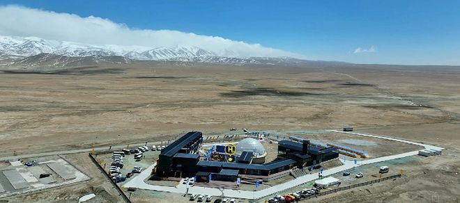 2025年第二十三届玉珠峰登山大会启动仪式揭幕(图6) 2025年第二十三届玉珠峰登山大会启动仪式揭幕(图6)