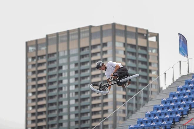 网红博主坠亡背后:极限运动安全监管缺失何时休?(图1) 网红博主坠亡背后:极限运动安全监管缺失何时休?(图1)