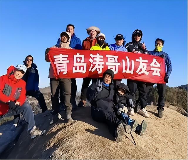 49岁男子崂山坠亡遇难全过程曝光遗体无人机运下山一语成谶(图15) 49岁男子崂山坠亡遇难全过程曝光遗体无人机运下山一语成谶(图15)